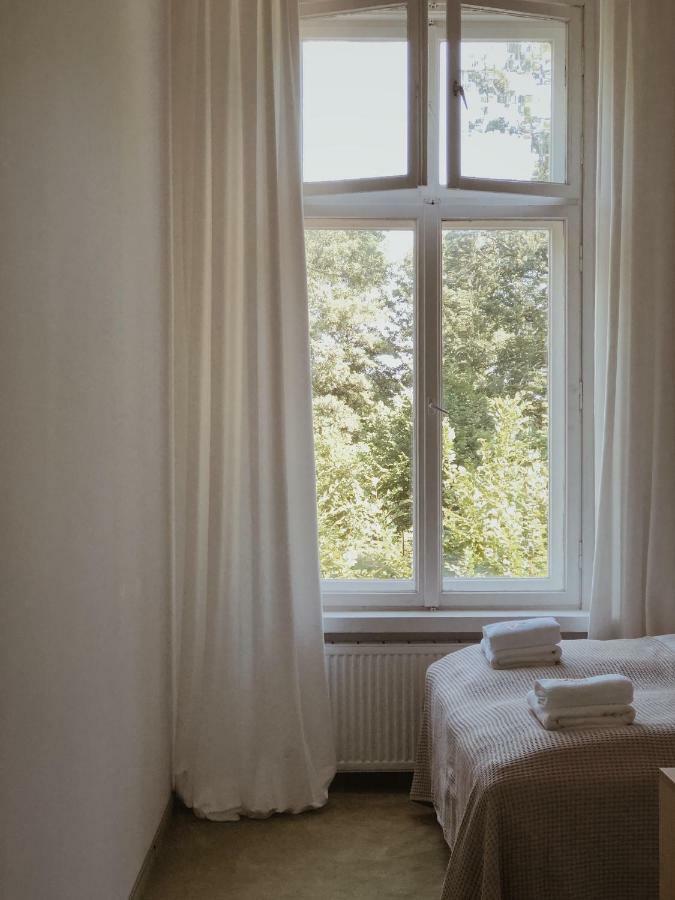 Palac Sasino Odnova Hotel Стая снимка
