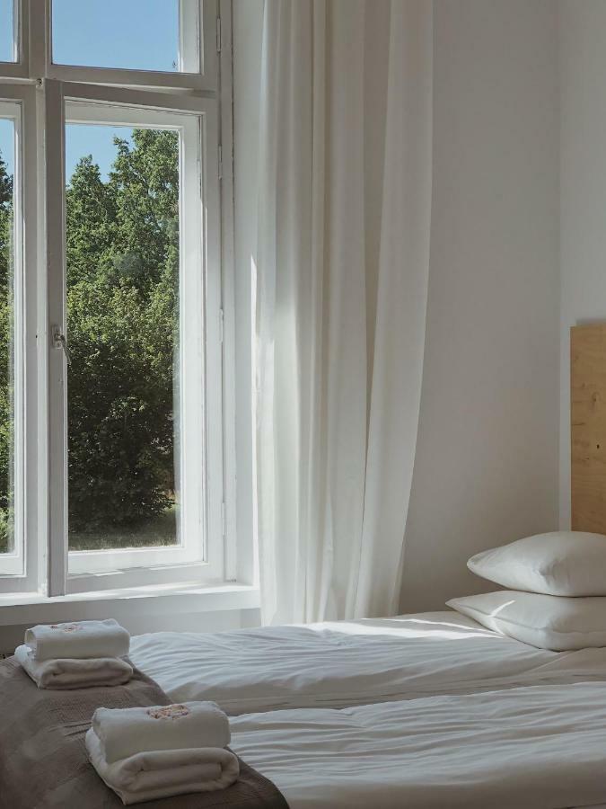 Palac Sasino Odnova Hotel Стая снимка
