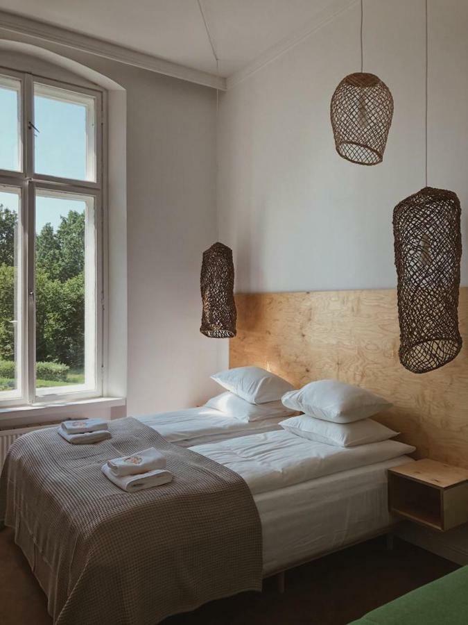 Palac Sasino Odnova Hotel Стая снимка